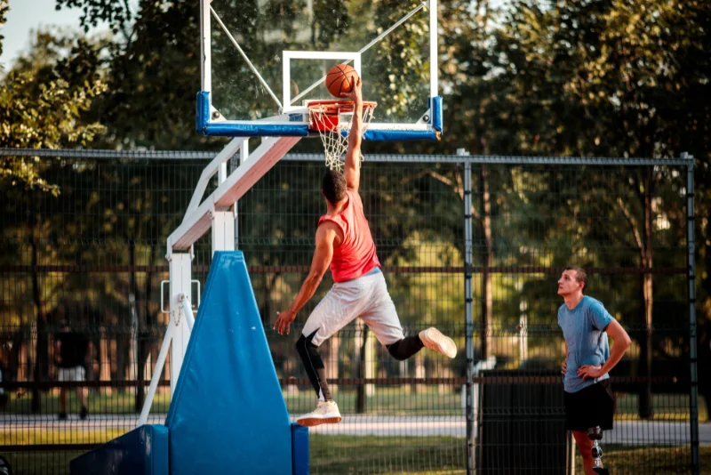 Cara Latihan Lay Up Basket yang Benar Biar Lebih Konsisten