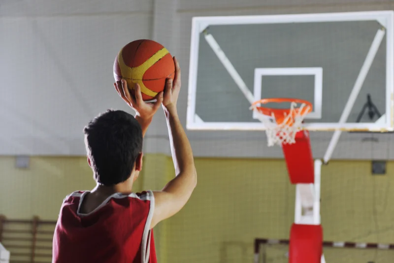 Cara Shooting Basket yang Benar Biar Lebih Akurat dan Konsisten
